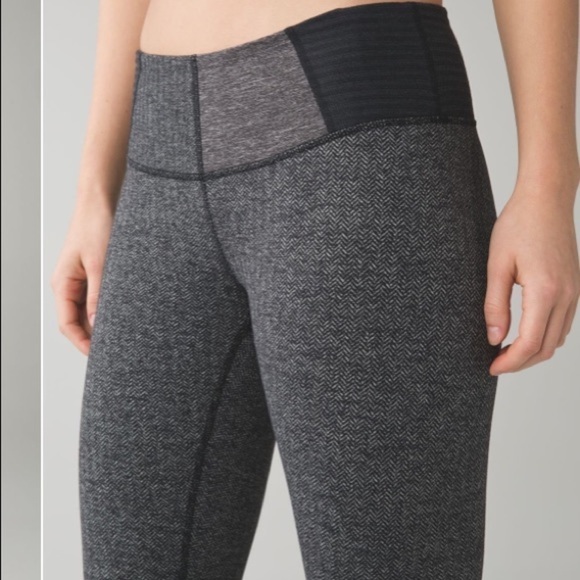 Lululemon Wunder Under Crop III Herringbone 6 - Picture 1 of 10